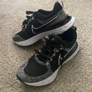 Men’s Nike React Infinity Flyknit - Size 11